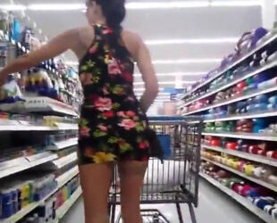Horny dame hoists up her mini sundress in the store